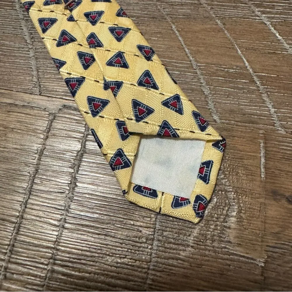 Elegant Yellow Patterned Tie Silk Ferrell Reed 57” Made in America Career Office